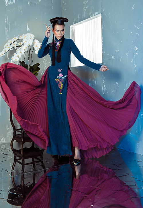 Choosing the name Noble Orient, designer Lien Huong once again resorted to ao dai for a medium to convey her ideas.