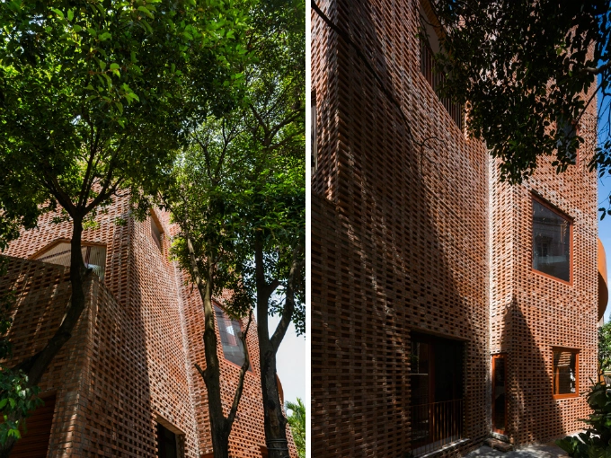 Trees are grown around the school, on its roof and inside each classroom.
