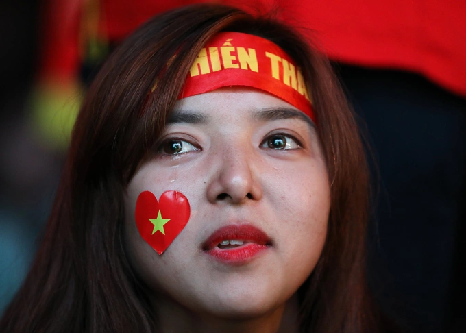 Fans hopes dashed as Vietnam exits Asian Cup (edited) - 7