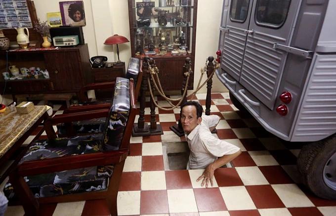 Hầm chứa vũ khí của biệt động trong quán cà phê ở Sài Gòn