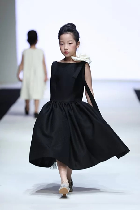 Vietnamese designers collection for children - 3