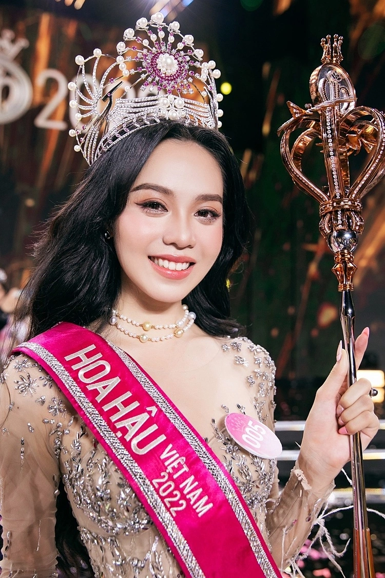 Beautiful Vietnamese women and the crowns they wear in 2022 ... Image Nguyễn Phương Hằng image beautiful image beautiful image beautiful - Beautiful Vietnamese women and the crowns they wear in 2022 ...