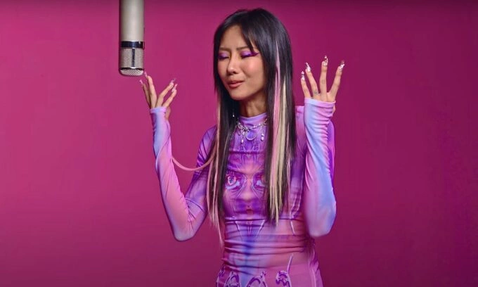 Suboi Rapping With Obama Vietnam's 'Hip-Hop Queen' plays live on German streaming platform ...