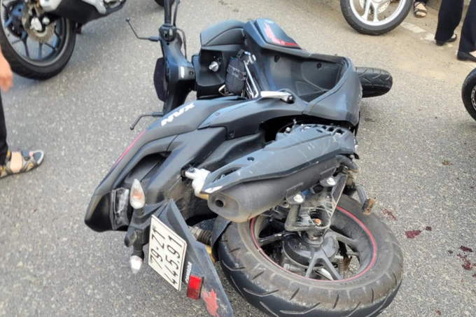 The motorbike driven by Gélinas Guy at the accident scene on March 3, 2023. Photo courtesy of Guy