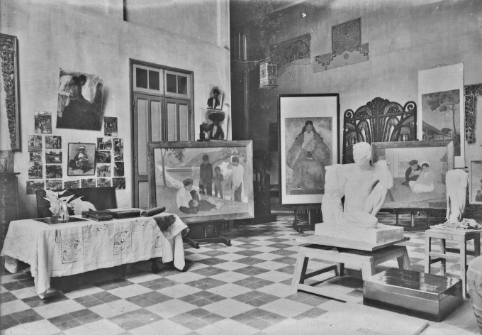 Paintings at Indochina School of Fine Arts before being sent to 1931 International Colonial Exhibition in Paris. Photo courtesy of French National Archives.
