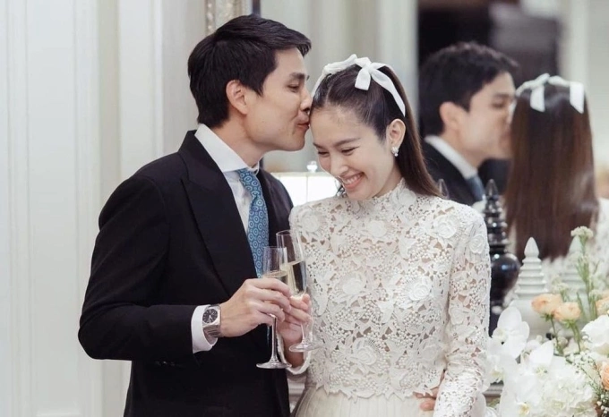 Poyd Treechada (right) and her fiance Oak Phakwa Hongyok at their bachelorette party. Photo by Poyd Treechada Instagram