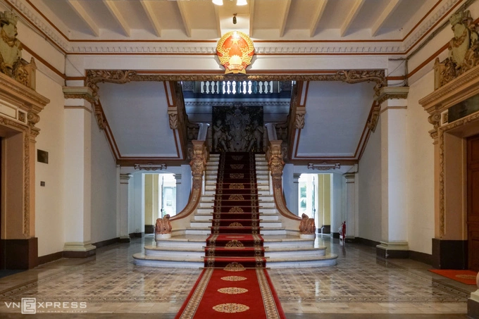 The inside of the Peoples Council and Peoples Committee complex in HCMC. Photo by VnExpress/Quynh Tran