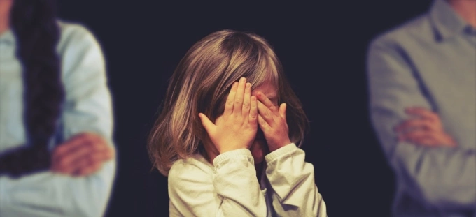 Unfaithful parents who divorce are the leading cause of mental health problems in children. Illustration photo by Pixabay
