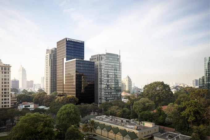 Deutsches Haus, a high-end office building built in 2017. Photo by Deutsches Haus