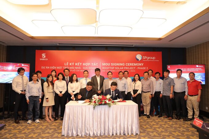 Sabeco and SP Group signed a Memorandum of Understanding to promote solar energy. Photo by Sabeco