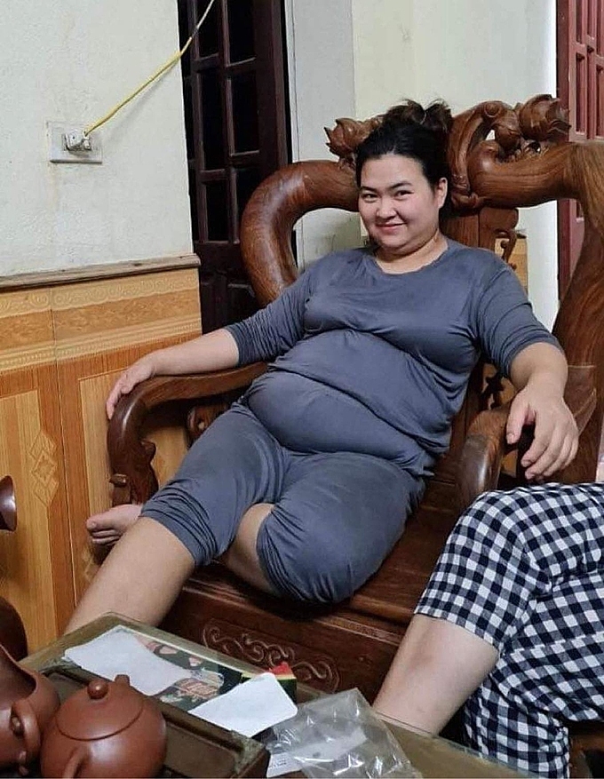 Thuy Nhung after having her second child.