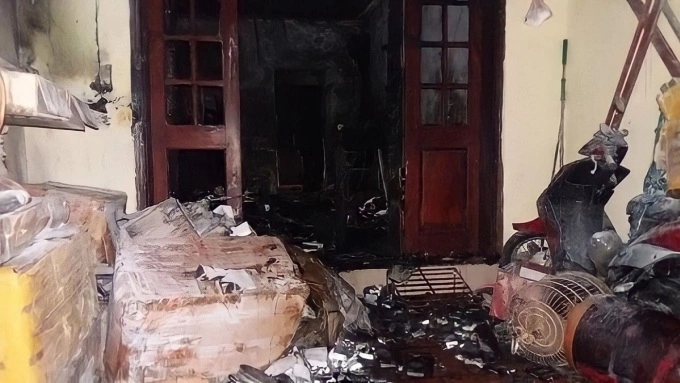 The first floor of Tran Trong Duc’s house in Dong Da District, Hanoi, which burned down in January 2018. Photo courtesy of Duc