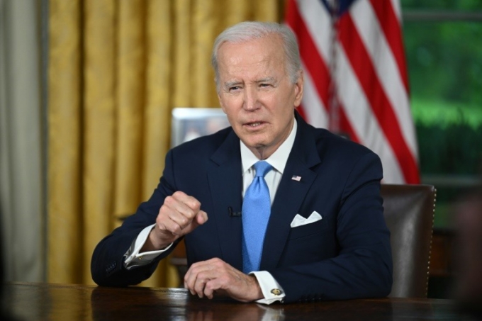 Biden hails averting catastrophic default in Oval Office speech  VnExpress International Biden hails averting catastrophic default in Oval Office speech  VnExpress International