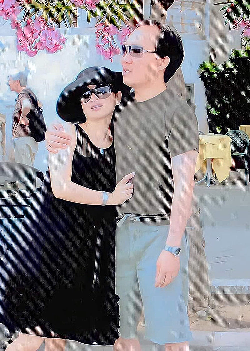Singer Ha Phuong (L) and her husband Vietnamese American billionaire Chinh Chu in May 2023. Photo courtesy of Ha Phuong