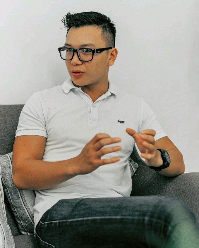 Clement Cuong Herissard at a cafe in District 10, HCMC, on June 4, 2023. Photo by VnExpress/Ngoc Ngan