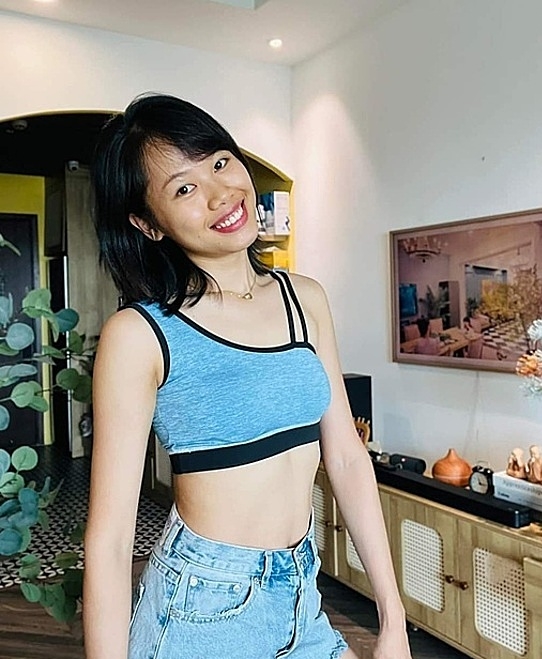 Dao Thi Huyen, 29. Photo courtesy of Huyen