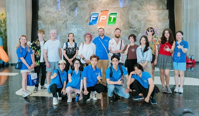 Students and lecturers from Melbourne Polytechnic in Vietnam and Australia attend exchange activities. Photo courtesy of Melbourne Polytechnic Vietnam