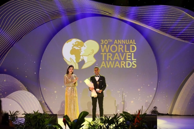 Meziane Karim Christophe (R) receive the winner trophy at World Luxury Hotel Awards and World Travel Awards. Photo courtesy of ???