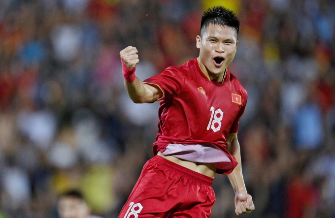Pham Tuan Hai celebrates after scoring the only goal for Vietnam in the friendly 1-0 win against Syria in June 2023. Photo by VnExpress/Giang Huy