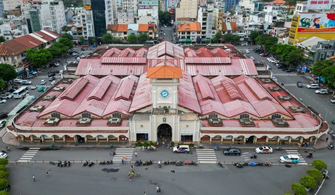 Ben Thanh Market pictured in October 2023. Photo by VnExpress/Quynh Tran