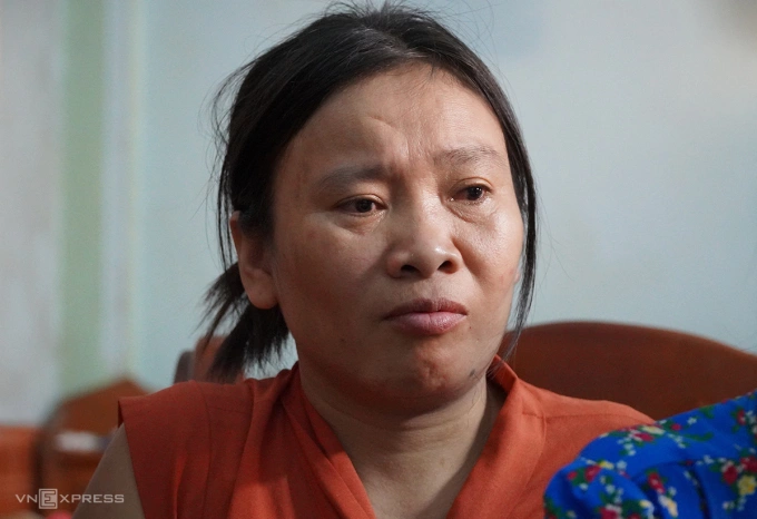 Phuong returns to her home in Thanh Hoa after being trafficked to China in 1993. Photo by VnExpress/Le Hoang