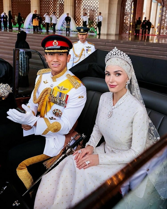 Prince Mateen of Brunei (L) and his wife, Anisha Rosnah Isa-Kalebic, celebrating their wedding on Jan. 14, 2024. Photo from Prince Mateens Instagram