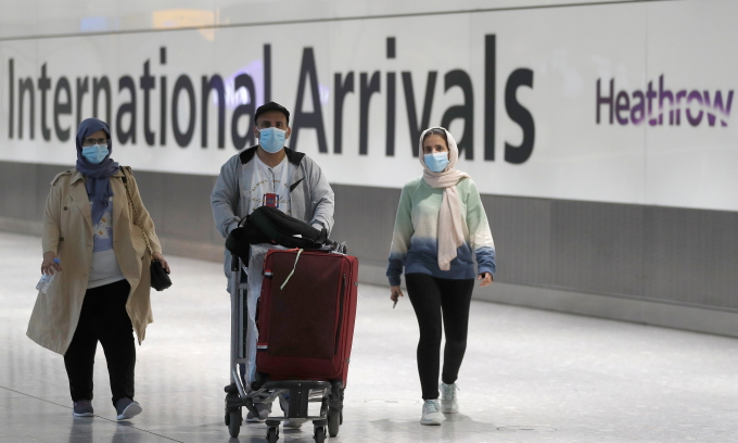 New policies shifting international students away from Australia, Canada, UK: reports New policies shifting international students away from Australia, Canada, UK: reports