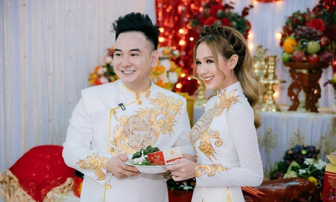 Affluent Streamer Divorces Wife 13 Years His Junior After Four-Year Marriage – VnExpress International Affluent Streamer Divorces Wife 13 Years His Junior After Four-Year Marriage – VnExpress International