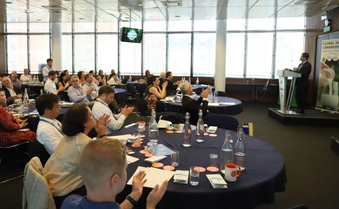 Vinamilk takes its innovation story to global dairy conference 6 More than 200 businesses and organizations from the dairy industry gathered at the event in the U.K. Photo courtesy of Vinamilk