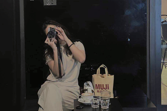 Ngan during a coffee meeting with friends in Hanoi in May 2024. Photo courtesy of Ngan