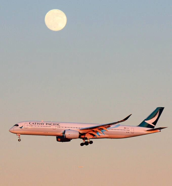 An aircraft from Cathay Pacific. Photo from Cathay Pacifics Twitter