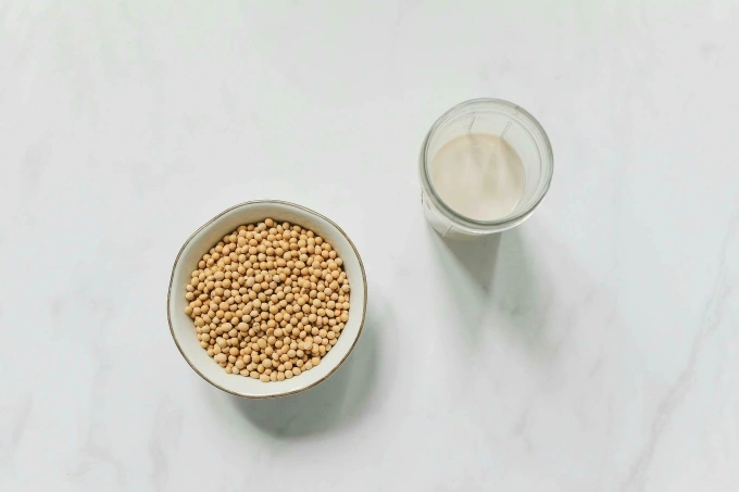 Soy milk is another food that is not recommended to have with eggs. Illustration photo by Pexels