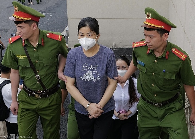Nguyen Thi Hong Dung is seen at the Peoples Court of Hanoi on July 22, 2024. Photo by VnExpress/Ngoc Thanh