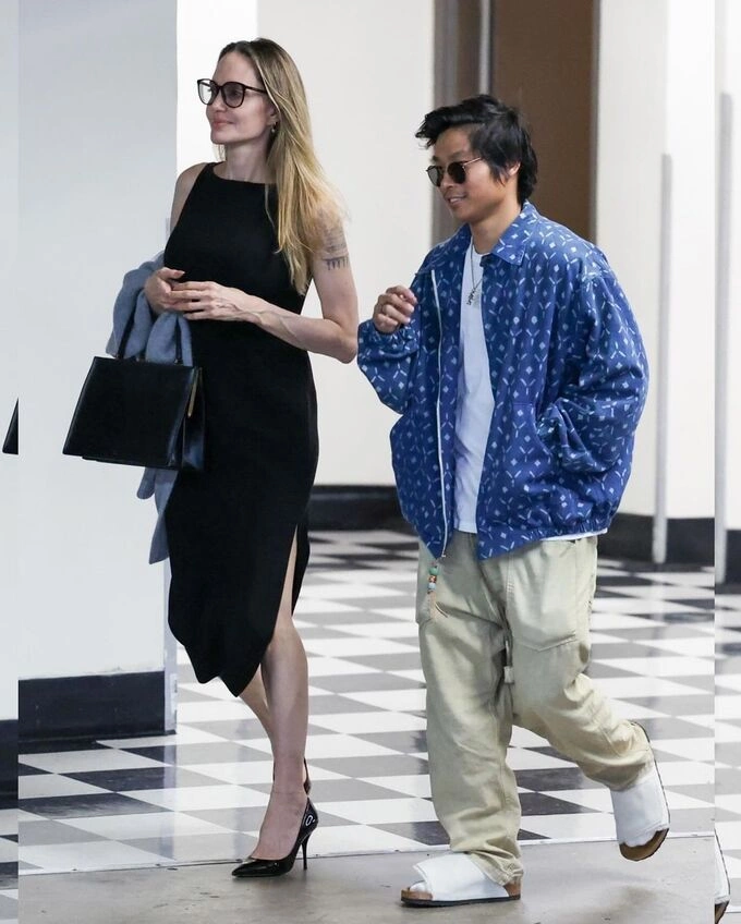 Angelina Jolie (R) and Pax Thien at Sushi Park restaurant on July 12, 2024. Photo from Instagram/justjared