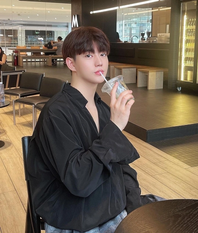 Jin Hua, 18-year-younger Chinese husband of South Korean actress Ham So-won. Photo from Instagram