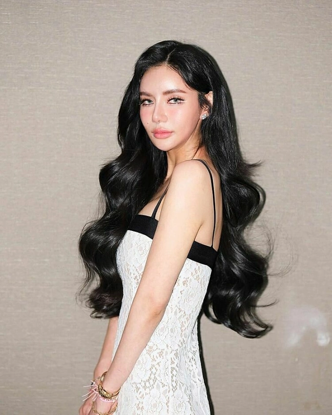 Socialite Kim Lim, daughter of Singaporean billionaire Peter Lim. Photo from Kims Instagram