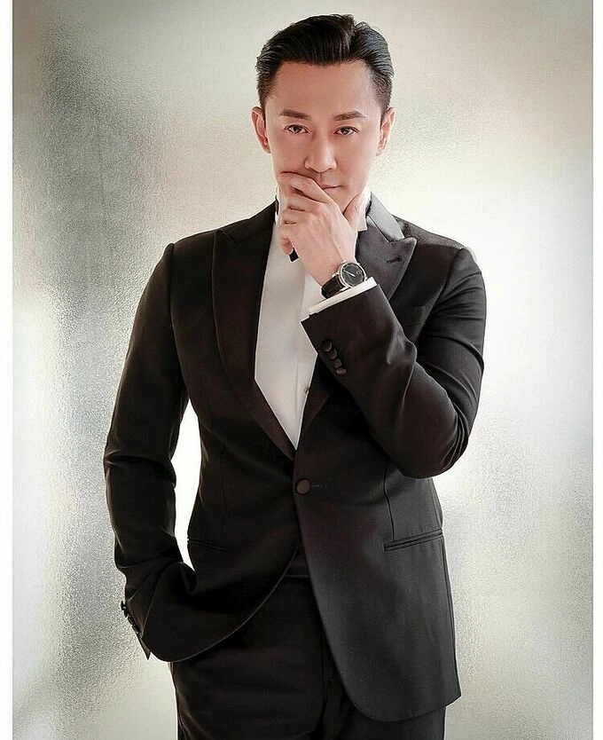 Hong Kong singer Raymond Lam. Photo from Lams Instagram