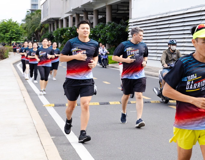 Sergey Nam in Dare To Run 2024 kickoff run. Photo courtesy of Kusto Home
