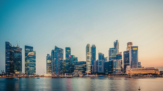 The skyline at Marina Bay, Singapore. Illustration photo by Unsplash