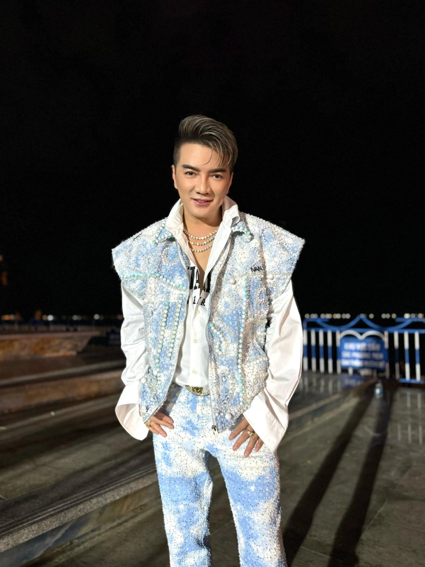 Vietnamese 'king of bolero' Dam Vinh Hung sues US businessman over ... Image Đàm Vĩnh Hưng image beautiful image beautiful image beautiful - Vietnamese 'king of bolero' Dam Vinh Hung sues US businessman over ...