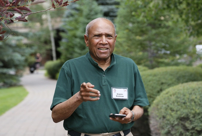 马来西亚第六大亿万富翁阿南达·克里希南 (Ananda Krishnan) 的独子放弃遗产出家为僧 马来西亚第六大亿万富翁阿南达·克里希南 (Ananda Krishnan) 的独子放弃遗产出家为僧