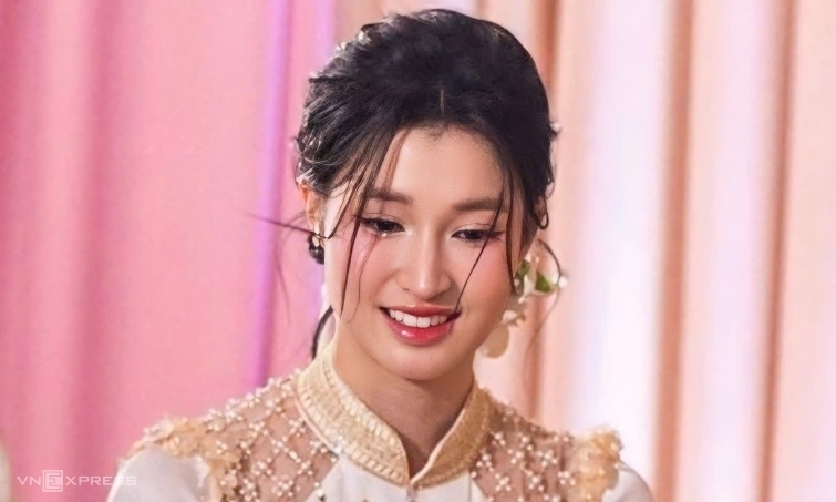 Miss World Vietnam runner-up Nguyen Phuong Nhi engaged to son of ... Image Nguyễn Thanh Tùng image beautiful image beautiful image beautiful image beautiful image beautiful image beautiful image beautiful - Miss World Vietnam runner-up Nguyen Phuong Nhi engaged to son of ...