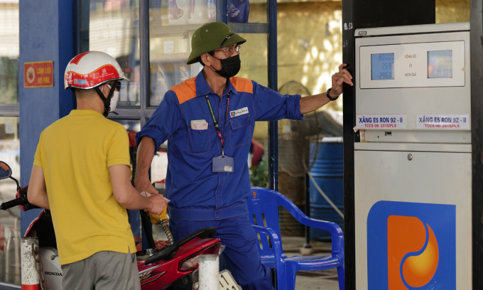 Fuel prices drop