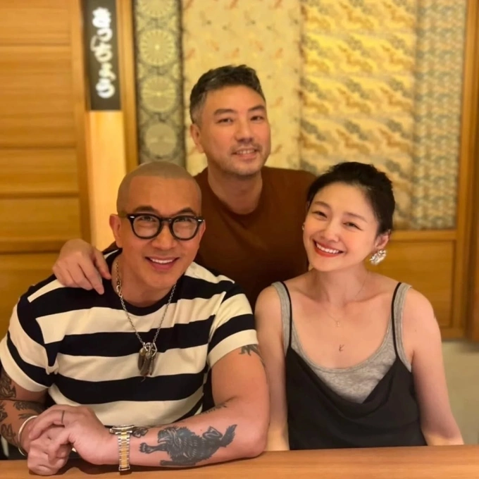 Taiwanese actress Barbie Hsu (R) and her husband, South Korean musician DJ Koo. Photo from Instagram/barbiehsu.fp