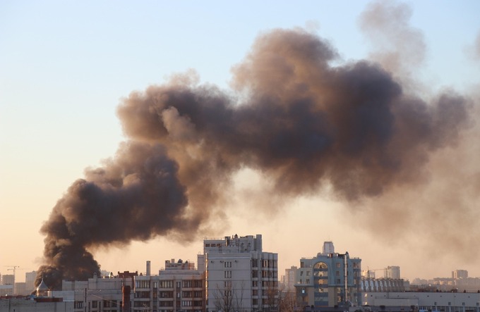 Smoke from a building. Illustration photo by Pixabay