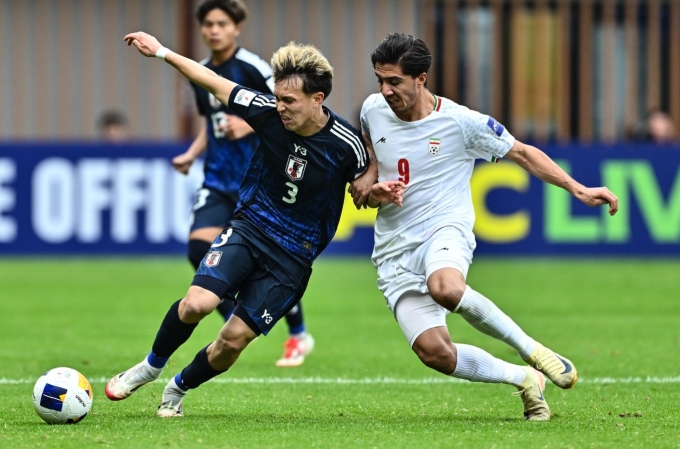 Japan (blue jersey) beat Iran 4-3 on penalties after a 1-1 draw after 120 minutes, in the quarterfinal match of the U20 Asian Cup, in Shenzhen, China on Feb. 23, 2025. Photo by AFC