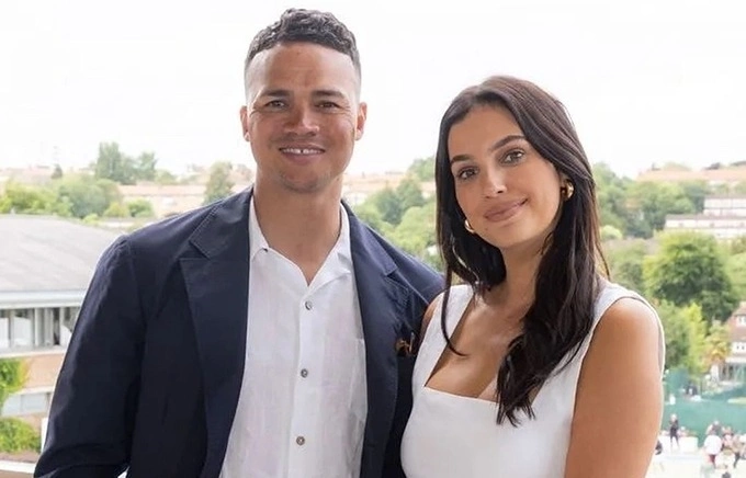 Jermaine Jenas and his wife Ellie. Photo by Instagram/@elliejenas