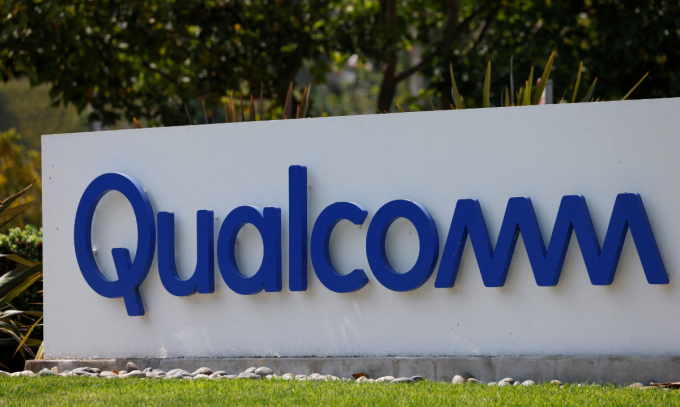 A Qualcomm sign is shown outside one of the companys many buildings in San Diego, California, U.S., September 17, 2020. Photo by Reuters