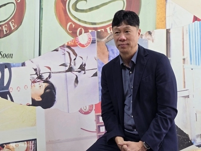 Highlands Coffee founder and CEO David Thai. Photo by VnExpress/Tat Dat