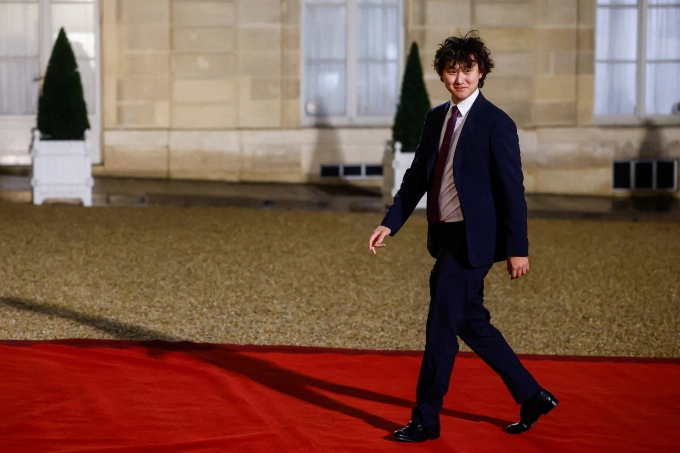AlexandrWang, CEO of Scale AI, arrives for a meeting with international investors in IA at the Elysee Palace as part of the Artificial Intelligence (AI) Action Summit in Paris, France, Feb. 10, 2025. Photo by Retuers